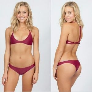 ACACIA SET RESORT 17 Top and Bottom Merlot
